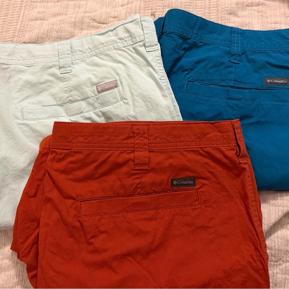 Columbia Shorts Trio in Rust, Teal Blue, Mint